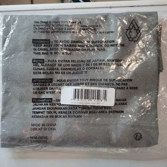 Tilly's VOLCOM Deadly Stones Boys Rash Guard - Picture 3 of 4